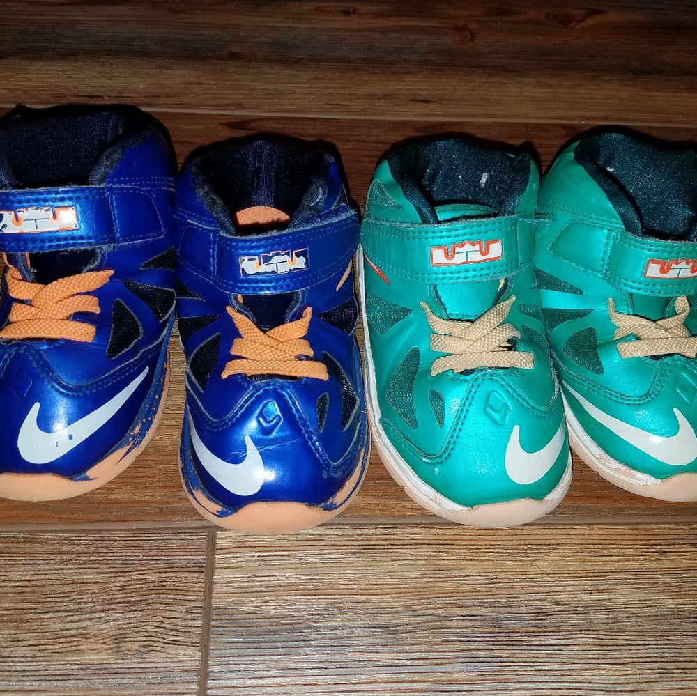 Nike shoes